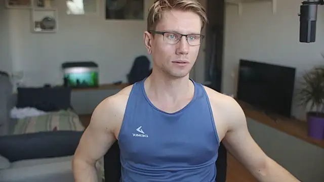 kevin-park online show from February 21, 11:44 am