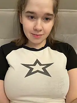 HornyGirlH online show from March 21, 3:44 am