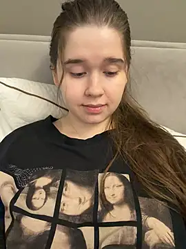 HornyGirlH online show from April 29, 10:38 pm