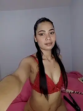 iamemmablake online show from June 21, 7:16 pm