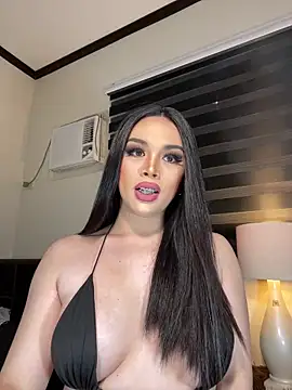 Snapshot of MISSANACONDA chatting on February 5, 2:29 am MISSANACONDA online show from February 5, 2:29 am