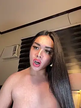 Snapshot of MISSANACONDA chatting on March 3, 10:49 am MISSANACONDA online show from March 3, 10:49 am