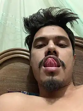 Black 8inch Jordi online show from December 5, 1:28 pm