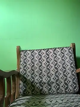 Black 8inch Jordi online show from April 19, 7:40 am