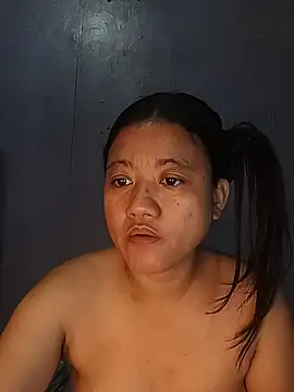 Snapshot of Urchanel chatting on November 1, 7:49 pm Urchanel online show from November 1, 7:49 pm