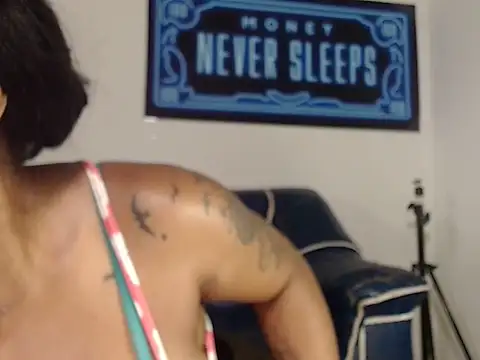 alexiaao9 online show from May 12, 2:41 am