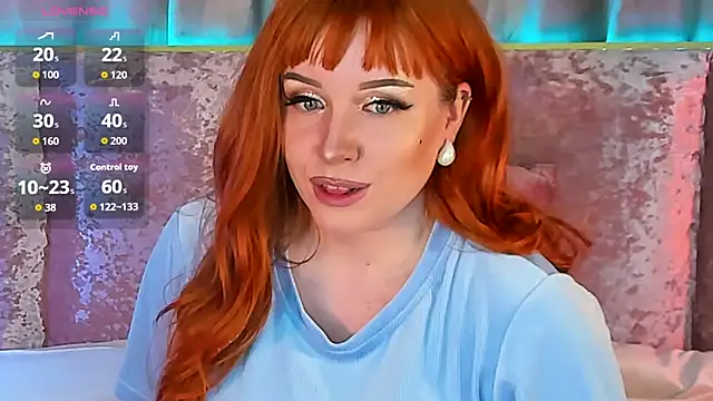 Snapshot of RoseRoxy chatting on December 14, 10:14 pm RoseRoxy online show from December 14, 10:14 pm