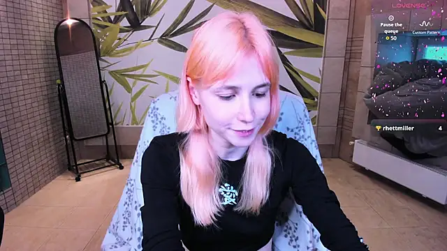 Snapshot of fleximona chatting on May 30, 9:39 am fleximona online show from May 30, 9:39 am