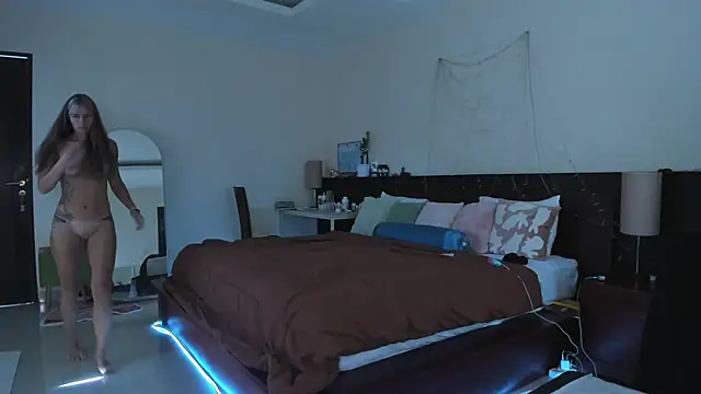 holy khloe online show from March 21, 1:02 am