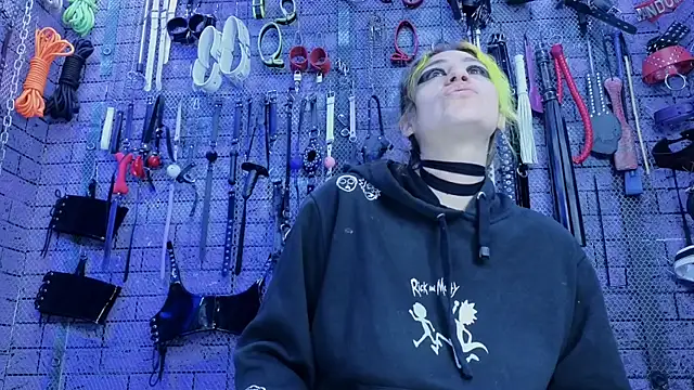 Snapshot of PANDORANEZZ chatting on March 20, 5:46 am PANDORANEZZ online show from March 20, 5:46 am