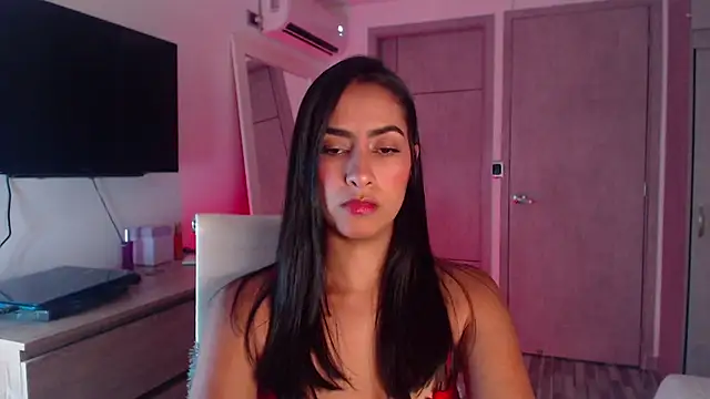 Snapshot of Brown_skin11 chatting on November 22, 9:36 pm Brown skin11 online show from November 22, 9:36 pm