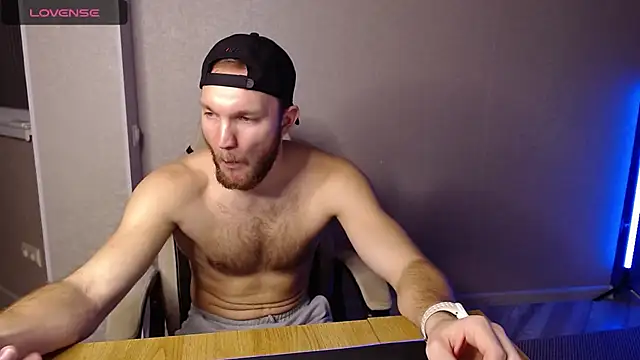 Toress1 online show from January 31, 4:59 pm