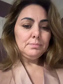 Emma roqueen online show from March 4, 11:11 pm