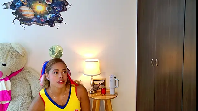 SarahCinnamon- online show from July 3, 3:29 pm