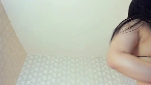 Snapshot of NatsumiHun chatting on May 24, 5:56 am NatsumiHun online show from May 24, 5:56 am