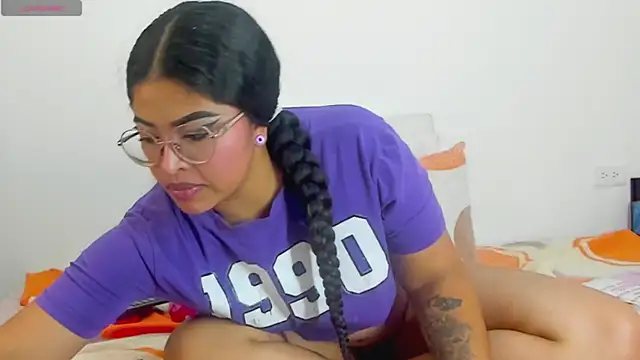 moana taylor online show from July 4, 6:58 pm