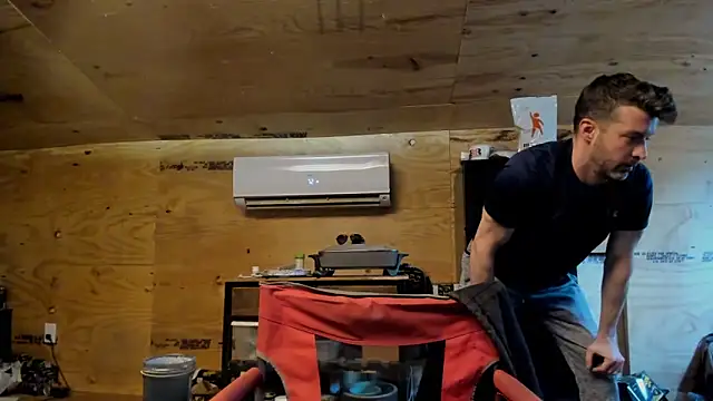 Kenny Kyle online show from December 4, 2:59 pm