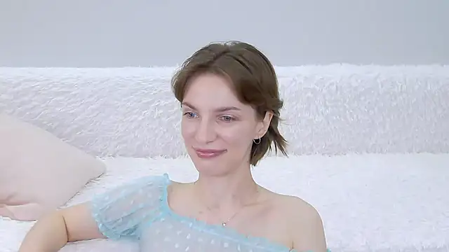 Beauty Alex online show from January 14, 2:28 am