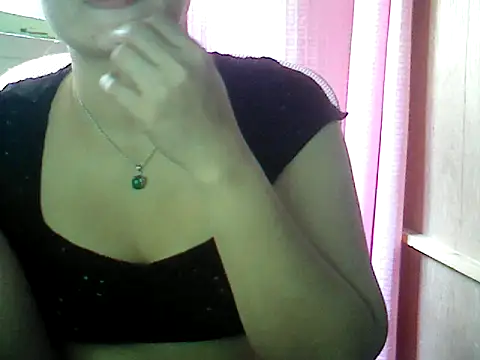 Snapshot of ashlylove25 chatting on November 16, 7:14 am ashlylove25 online show from November 16, 7:14 am