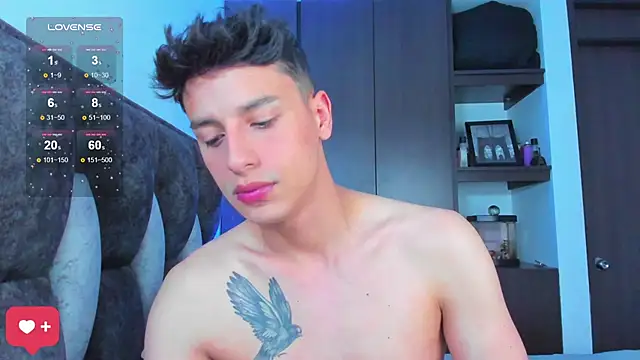 Snapshot of I_Gabriel chatting on March 3, 11:03 pm I Gabriel online show from March 3, 11:03 pm