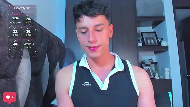 Snapshot of I_Gabriel chatting on March 15, 11:28 pm I Gabriel online show from March 15, 11:28 pm