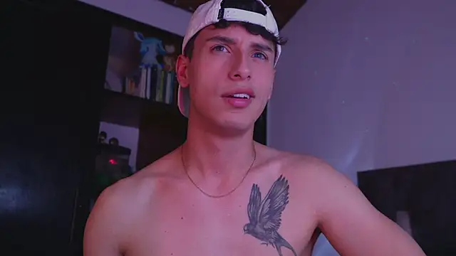 Snapshot of I_Gabriel chatting on December 5, 12:30 am I Gabriel online show from December 5, 12:30 am