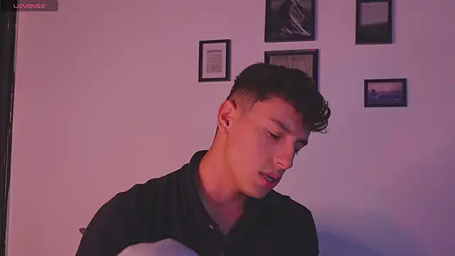 Snapshot of I_Gabriel chatting on January 9, 4:15 am I Gabriel online show from January 9, 4:15 am