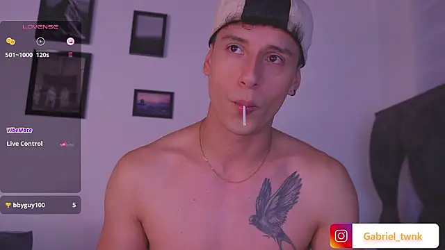 Snapshot of I_Gabriel chatting on February 12, 5:02 am I Gabriel online show from February 12, 5:02 am