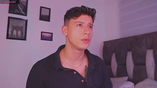 Snapshot of I_Gabriel chatting on March 15, 5:24 am I Gabriel online show from March 15, 5:24 am