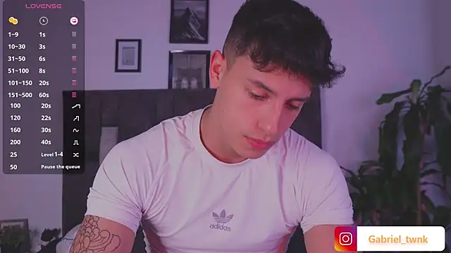 Snapshot of I_Gabriel chatting on June 4, 5:57 am I Gabriel online show from June 4, 5:57 am