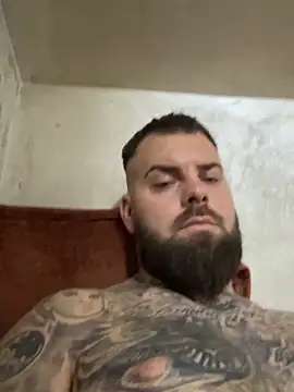 Snapshot of Claudio3375 chatting on November 28, 8:11 pm Claudio3375 online show from November 28, 8:11 pm