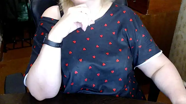 AlisaHot55 online show from June 8, 10:48 am