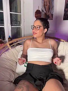 Lauyako online show from June 1, 8:21 pm