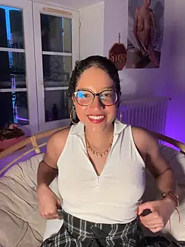 Lauyako online show from June 5, 7:41 pm