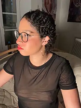 Lauyako online show from June 8, 7:36 pm