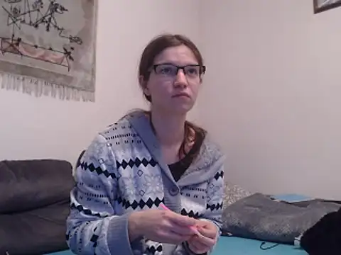 Snapshot of Geile-Luna chatting on February 2, 7:46 pm Geile-Luna online show from February 2, 7:46 pm