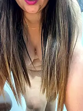 Snapshot of Preet_Kaur_69 chatting on January 17, 9:39 pm Preet Kaur 69 online show from January 17, 9:39 pm