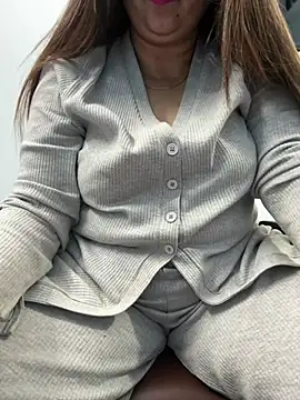 Snapshot of Preet_Kaur_69 chatting on January 19, 6:00 pm Preet Kaur 69 online show from January 19, 6:00 pm