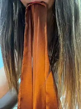 Snapshot of Preet_Kaur_69 chatting on January 23, 9:07 pm Preet Kaur 69 online show from January 23, 9:07 pm