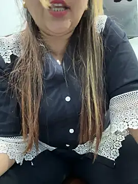 Snapshot of Preet_Kaur_69 chatting on February 11, 10:26 am Preet Kaur 69 online show from February 11, 10:26 am