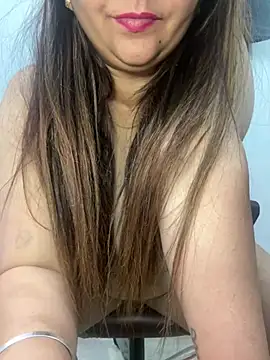 Snapshot of Preet_Kaur_69 chatting on March 5, 9:59 pm Preet Kaur 69 online show from March 5, 9:59 pm