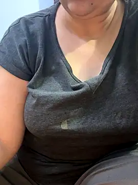 Snapshot of Preet_Kaur_69 chatting on September 19, 6:30 pm Preet Kaur 69 online show from September 19, 6:30 pm