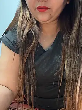 Snapshot of Preet_Kaur_69 chatting on November 14, 3:05 am Preet Kaur 69 online show from November 14, 3:05 am