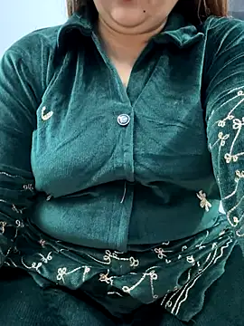 Snapshot of Preet_Kaur_69 chatting on November 16, 10:21 am Preet Kaur 69 online show from November 16, 10:21 am