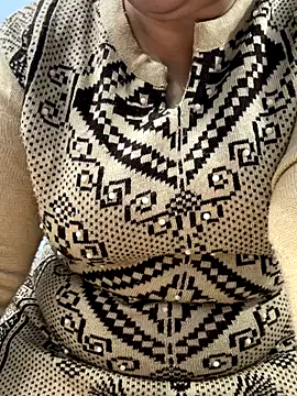 Snapshot of Preet_Kaur_69 chatting on November 23, 10:15 am Preet Kaur 69 online show from November 23, 10:15 am