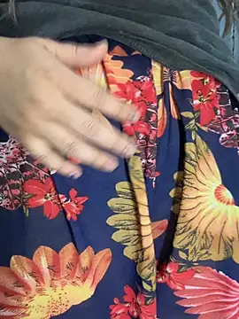 Snapshot of Preet_Kaur_69 chatting on March 11, 6:58 pm Preet Kaur 69 online show from March 11, 6:58 pm