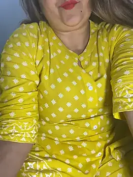 Snapshot of Preet_Kaur_69 chatting on March 26, 7:30 pm Preet Kaur 69 online show from March 26, 7:30 pm