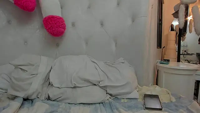 Burlesque XlX online show from September 30, 10:37 pm