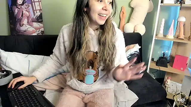 Snapshot of lilly_sweett chatting on February 8, 10:57 pm lilly sweett online show from February 8, 10:57 pm