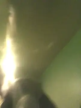 Snapshot of Sexyheelskev chatting on January 19, 2:37 am Sexyheelskev online show from January 19, 2:37 am